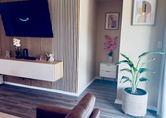Luxurious 4br Retreat | 10 Minutes From Hood Killeen
