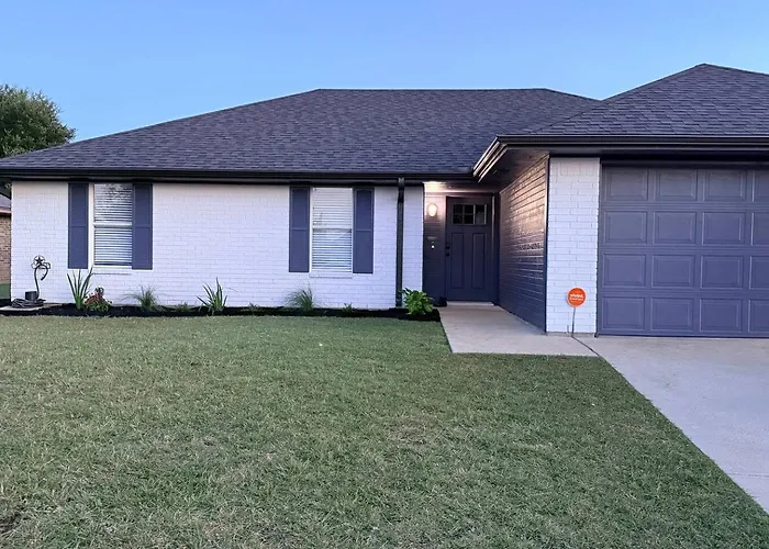 Luxurious 4br Retreat | 10 Minutes From Hood Holiday home