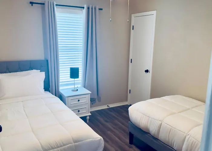 Luxurious 4br Retreat | 10 Minutes From Hood Holiday home